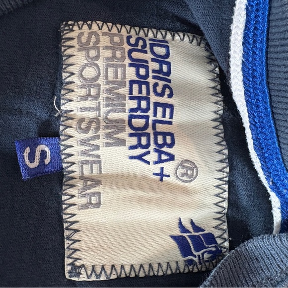 Superdry IE T-shirt - Picture 3 of 3